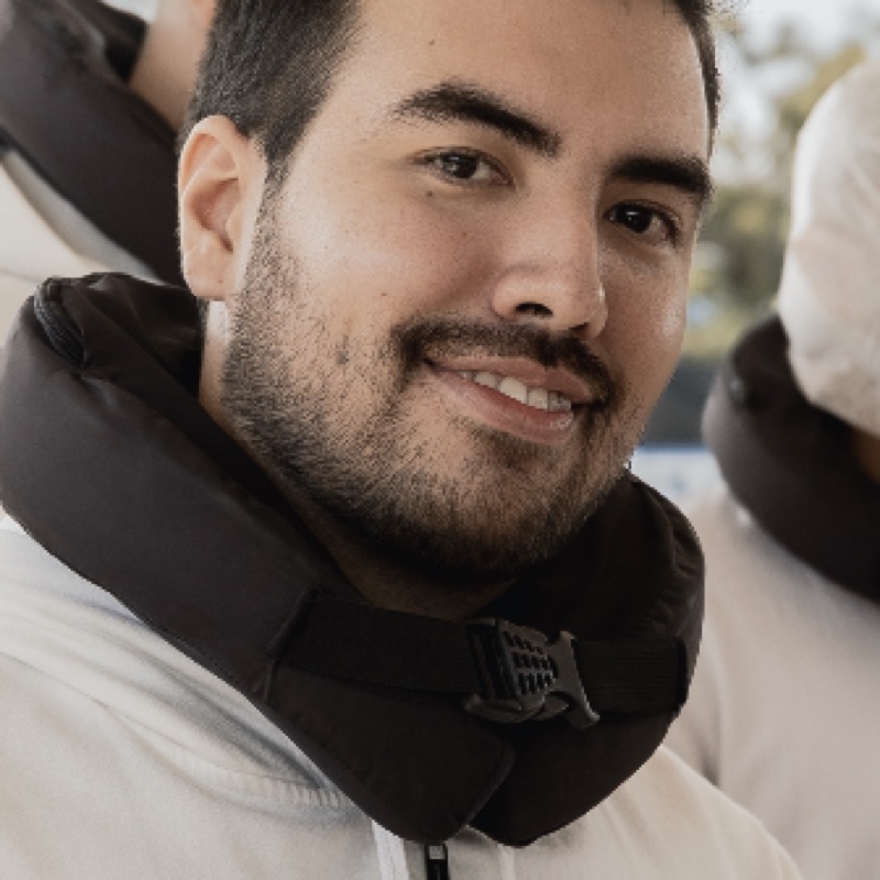 Portrait of Andres Estupiñán, Senior Engineer and Leanware team member